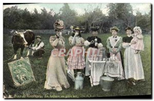 Old Postcard Bois de Vincennes The dairy cow outdoor