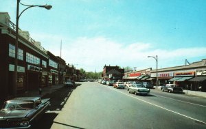 Postcard Downtown Business District Lexington Massachusetts Yankee Colour Pub.