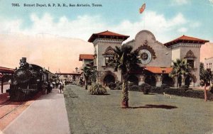San Antonio Washington Sunset Depot Train Station Vintage Postcard AA8222