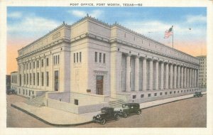 Fort Worth Texas Post Office, 251 W Lancaster Ave, White Border  Postcard Unused