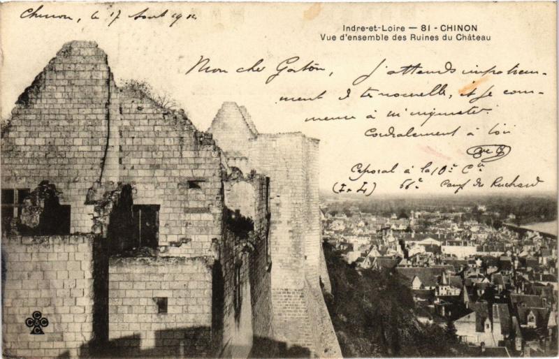 CPA Indre-et-Loire - CHINON - Vue d'ensemble des Ruines du Chateau (298917)