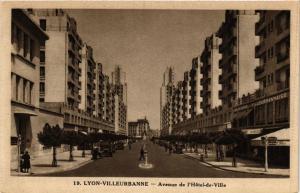 CPA VILLEURBANNE Avenue de l'Hotel de Ville (614362)