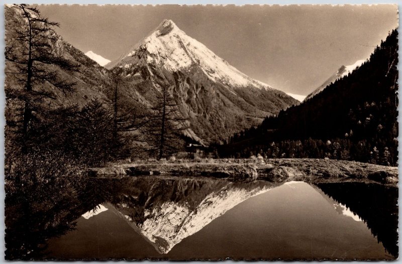 Bei Saas- Fee Almagelhorn Switzerland Skiing Mountain RPPC Real Photo Postcard