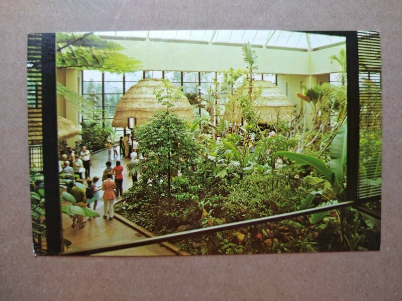 Postcard - Hershey's Chocolate World - Hershey Pa. 170333 