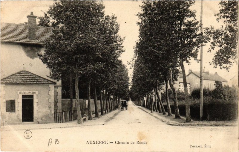 CPA AUXERRE - Chemin de Ronde (658442)