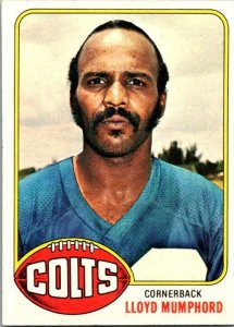 1976 Topps Football Card Lloyd Mumphord Baltimore Colts sk4326