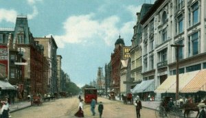Postcard Antique View of Wyoming Avenue and Trolley in Scranton, PA.       S1 