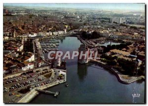 Modern Postcard La Rochelle Charente Maritime General view of Port