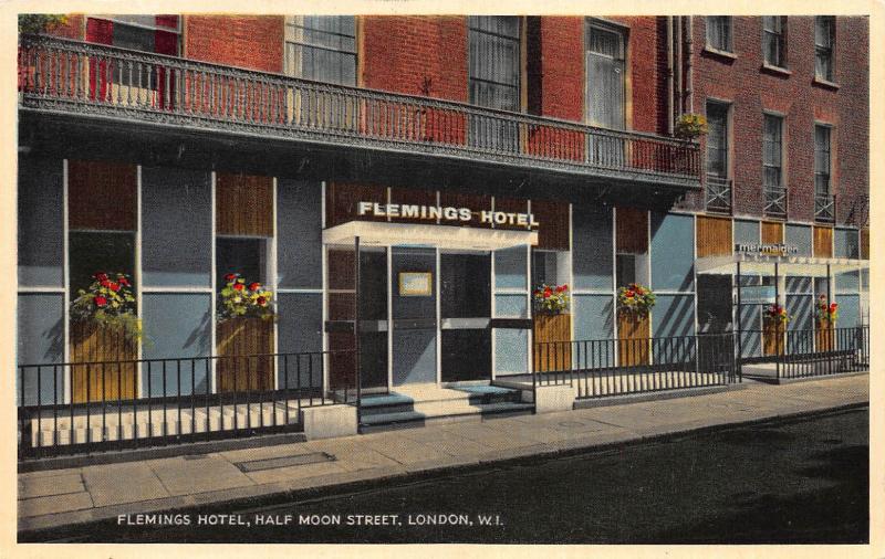 Flemings Hotel, Half Moon Street, London, England, Circa 1960's Postcard, Unused