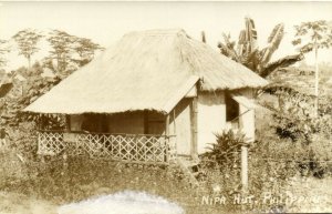 PC PHILIPPINES, NIPA HUT, Vintage REAL PHOTO Postcard (b39821)