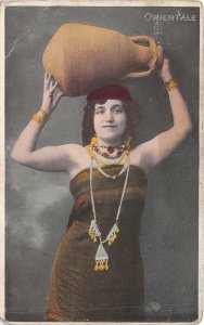 US5769 orientale woman carring water costumes types folklore  egypt africa