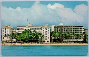 Waikiki Honolulu Hawaii 1960s Postcard Moana Hotel