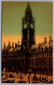 Postcard Manchester UK c1905 Town Hall View Horse Carriage Tucks