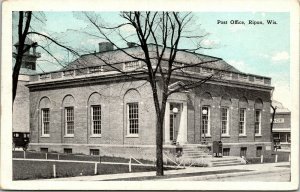 Postcard WIS Ripon Post Office E.C. Kropp Co. C. 1920 A7