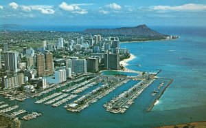 Vintage Postcard New Apartments & Hotels Scenic Byways Through Waikiki Hawaii HI