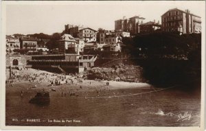 CPA Biarritz Les Bains du Port Vieux FRANCE (1126154)