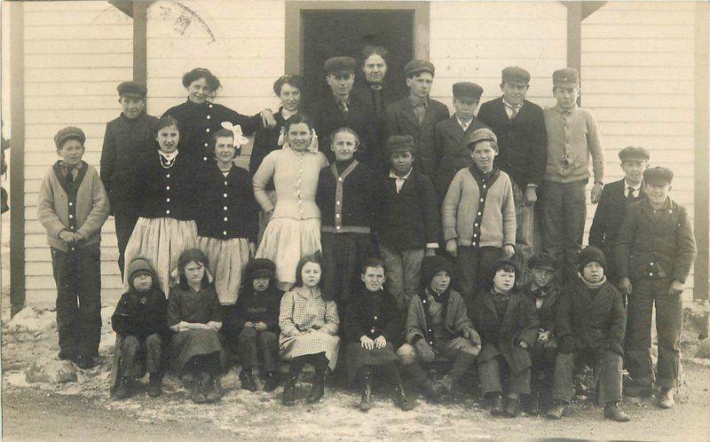 1912 Desmet South Dakota School Class Photo Kingsburg County RPPC 6331