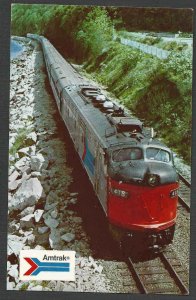 Ca 1981 PPC* AMTRACK MODERN THE COAST STARLIGHT BETWEEN SEATTLE & LA MINT