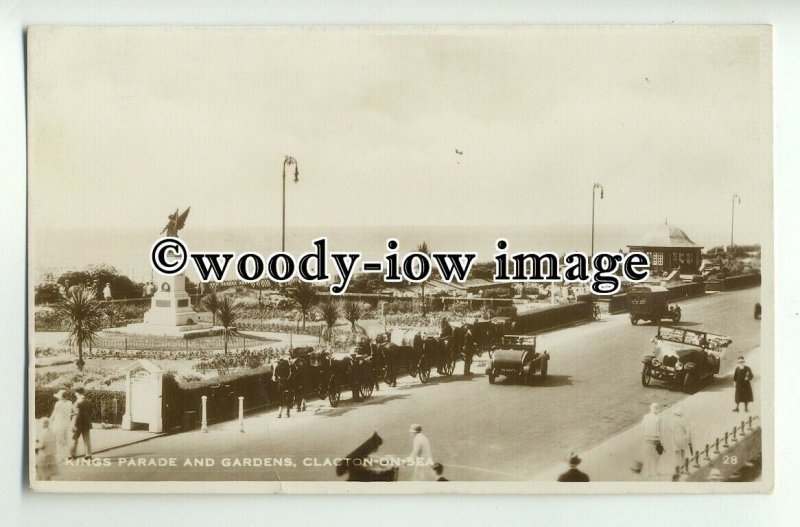 tp8840 - Essex - Early View of Kings Parade & Gardens , Clacton-on-Sea- Postcard 