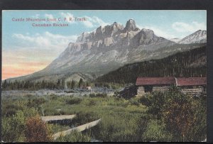 Canada Railways Postcard - Castle Mountain From C.P.R.Track, Rockies RS1935