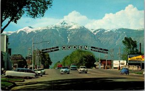 Vtg Ogden Utah UT Washington Avenue Street View Welcome Arch 1950s Postcard