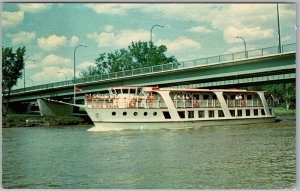 Motor Ship River Rouge Winnipeg Manitoba Canada Vintage Color Postcard H83