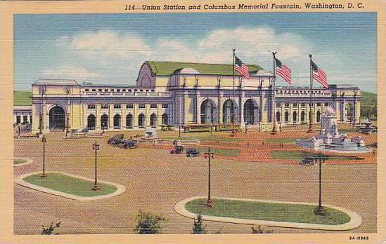 Washington DC Union Station And Columbus Memorial Fountain