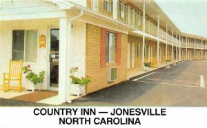 JONESVILLE, NC North Carolina  COUNTRY INN MOTEL Roadside YADKIN CO  Postcard