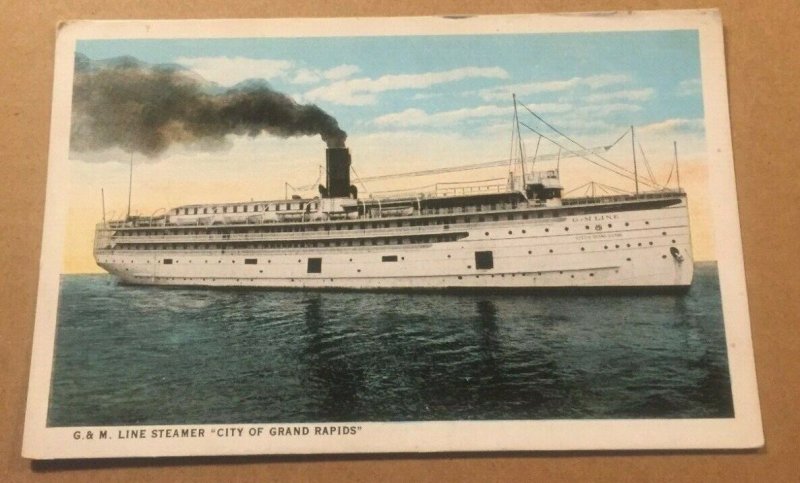 UNUSED .01 POSTCARD - STEAMER - G. & M. LINE CITY OF GRAND RAPIDS, MICHIGAN