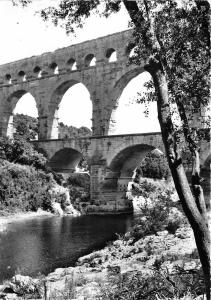 BR7759 Le Pont du gard Aqueduct roman    france