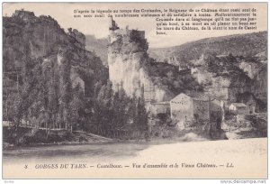 Castelbouc, Vue d'Ensemble Et Le Vieux Chateau, Gorges Du Tarn (Lozere), Fran...