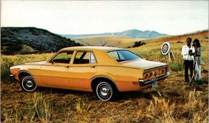 Car Dealership Beverly Hills Mercury 1972 Coment 4 Door Sedan Postcard Y14