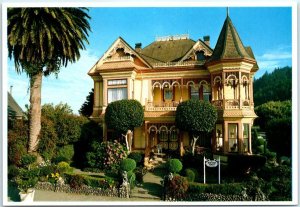 Postcard - The Gingerbread Mansion - Ferndale, California