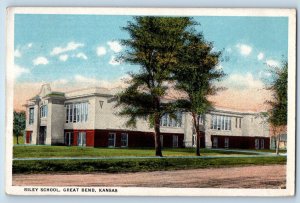Great Bend Kansas Postcard Riley School Building Exterior View Trees 1919 Posted