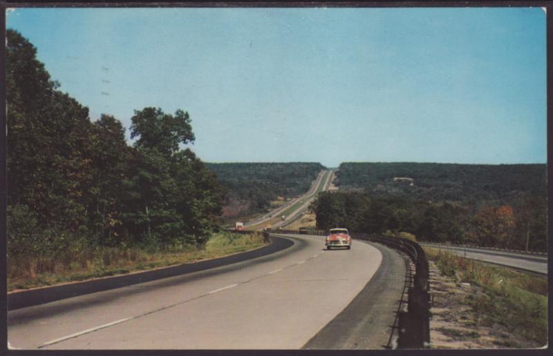 Wilbur Cross Parkway,CT Postcard BIN