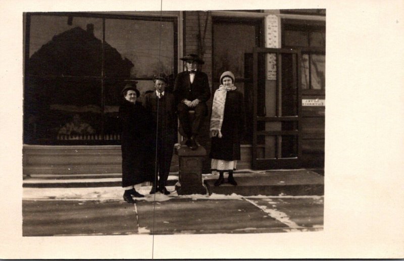 Couples Posing Real Photo