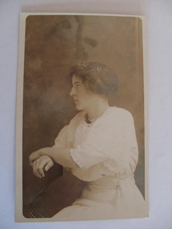 pre-1918 rppc PRETTY RICH GIRL WITH PEARL NECKLACE & WHITE DRESS Postcard y6398