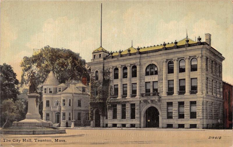 TAUNTON MASSACHUSETTS CITY HALL~LEIGHTON & VALENTINE PUBLISHED POSTCARD 1910s