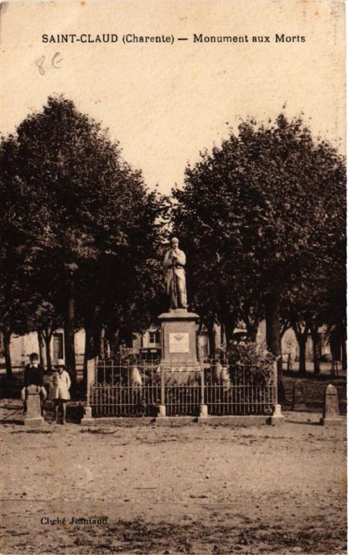 CPA St-Claud (Charente) - Monument aux Morts (519015)