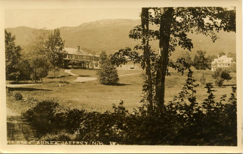 NH - Jaffrey. The Ark (Hotel).    *RPPC