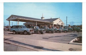 PA - Philadelphia. Harvey's Towing & Arco Gas Station ca 1970 