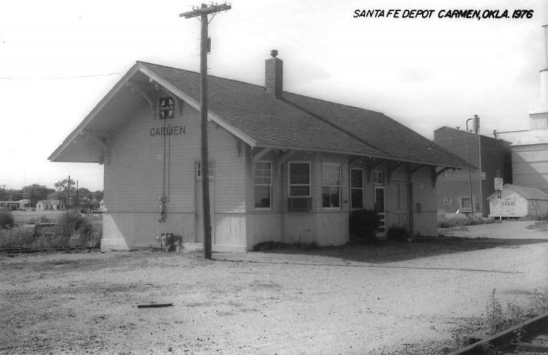 Carmen Oklahoma 1976 Santa Fe train depot real photo pc Y14686