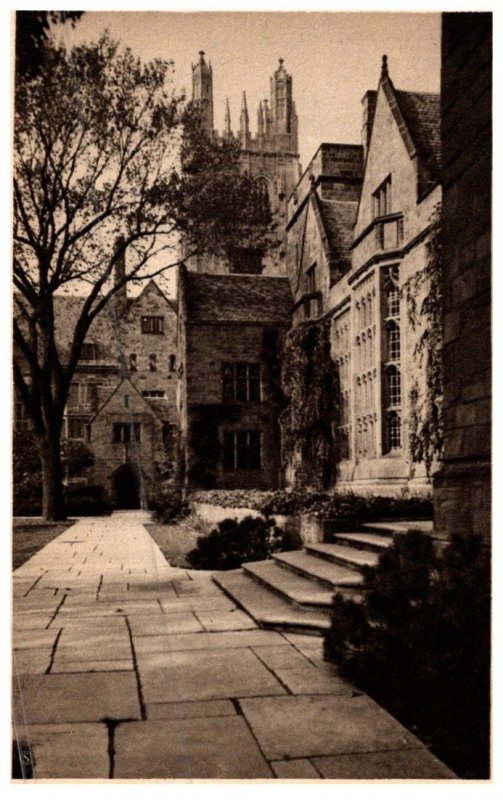 Connecticut New Haven , Saybrook College , from Branford Court