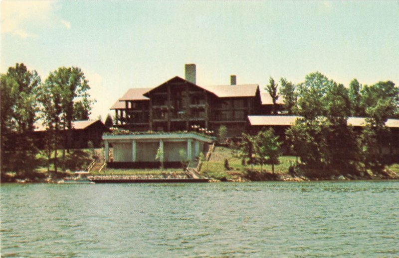 Vintage Postcard View Of Lodge From Lake, Lake Barkley State Forest Park Cadiz