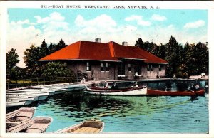 Newark, NJ New Jersey  BOAT HOUSE~WEEQUAHIC LAKE  Boaters~Boating  1928 Postcard