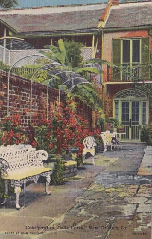 Louisiana New Orleans Courtyard In Vieux Carre Curteich