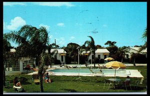 1960s Royal Palm Court Swimming Pool U.S. Highway 1 Fort Pierce FL Postcard