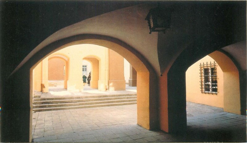 Lithuania Vilnius Vilniaus Universitetas 1982 postcard