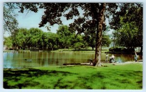 MOLINE, IL Illinois ~ Rock Island County ~ RIVERSIDE PARK LAGOON c1950s Postcard