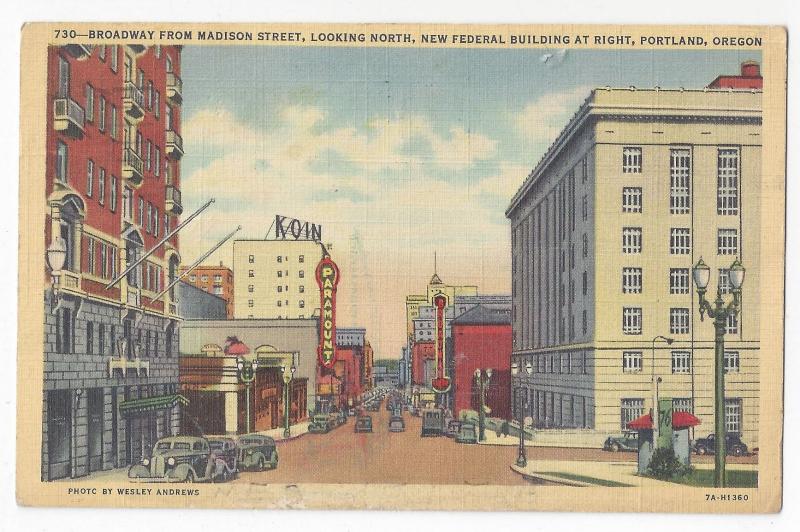 Portland OR Broadway from Madison Looking North New Federal Building Postcard